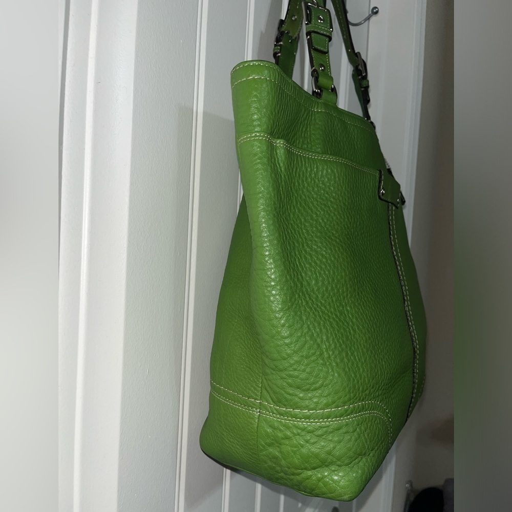 Coach Lime Green Leather Hamilton Shoulder Bag Interior Dark Blue F13083 - Picture 5 of 16
